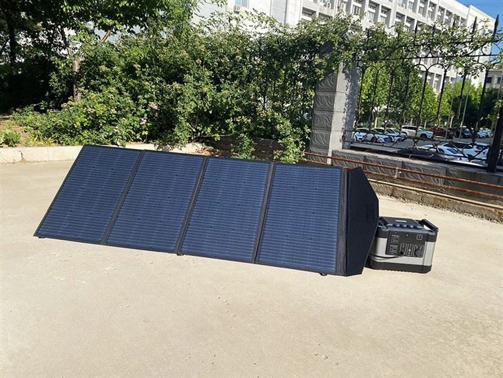 آؤٹ ڈور کے لئے 200W پورٹیبل شمسی پینل
