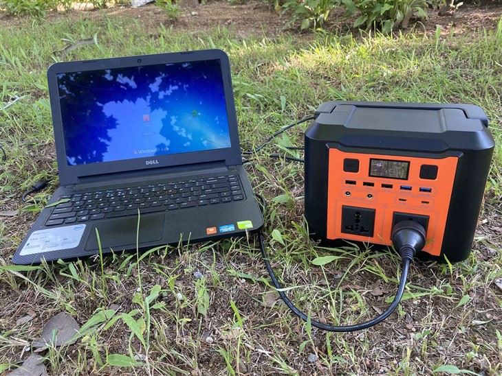 پورٹیبل بجلی کی فراہمی 300W